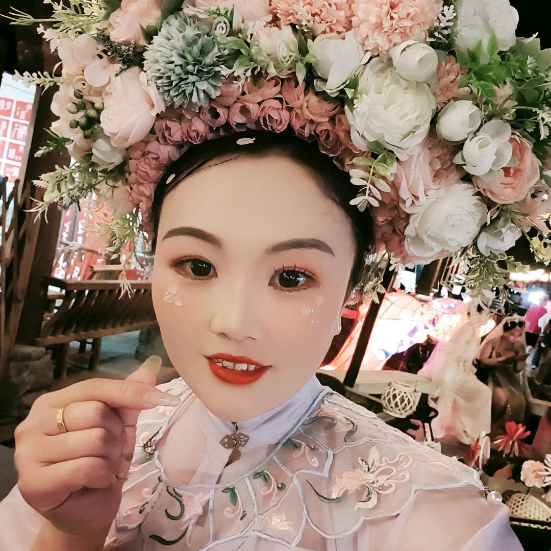 门楼任社区西北头小微家