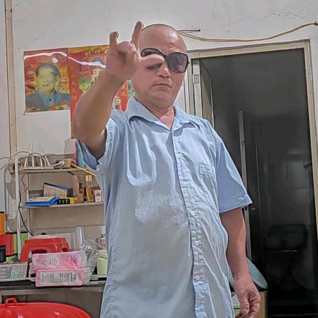 开开心心每一天！！