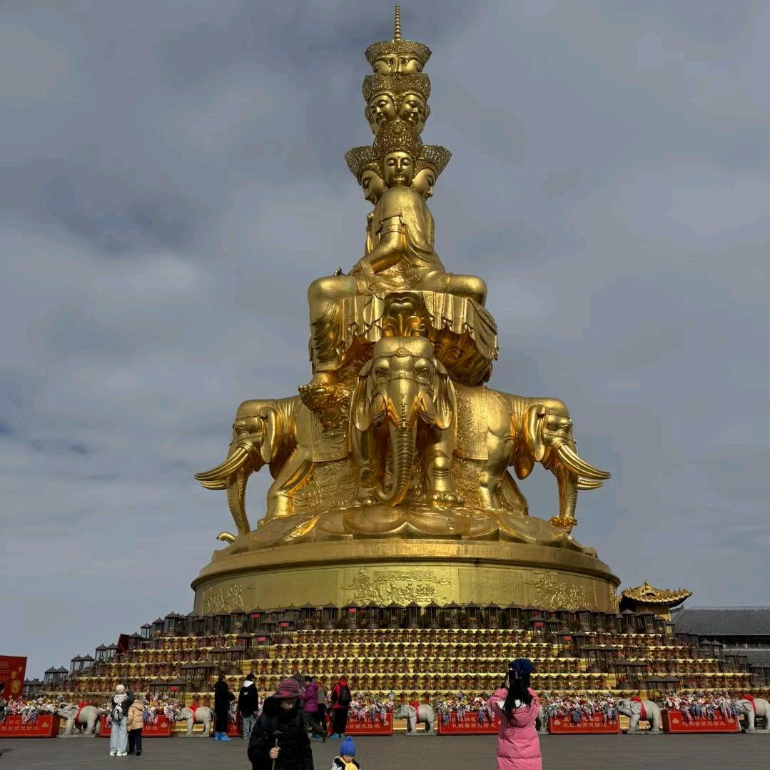 李日白ལི་རི་བེ།