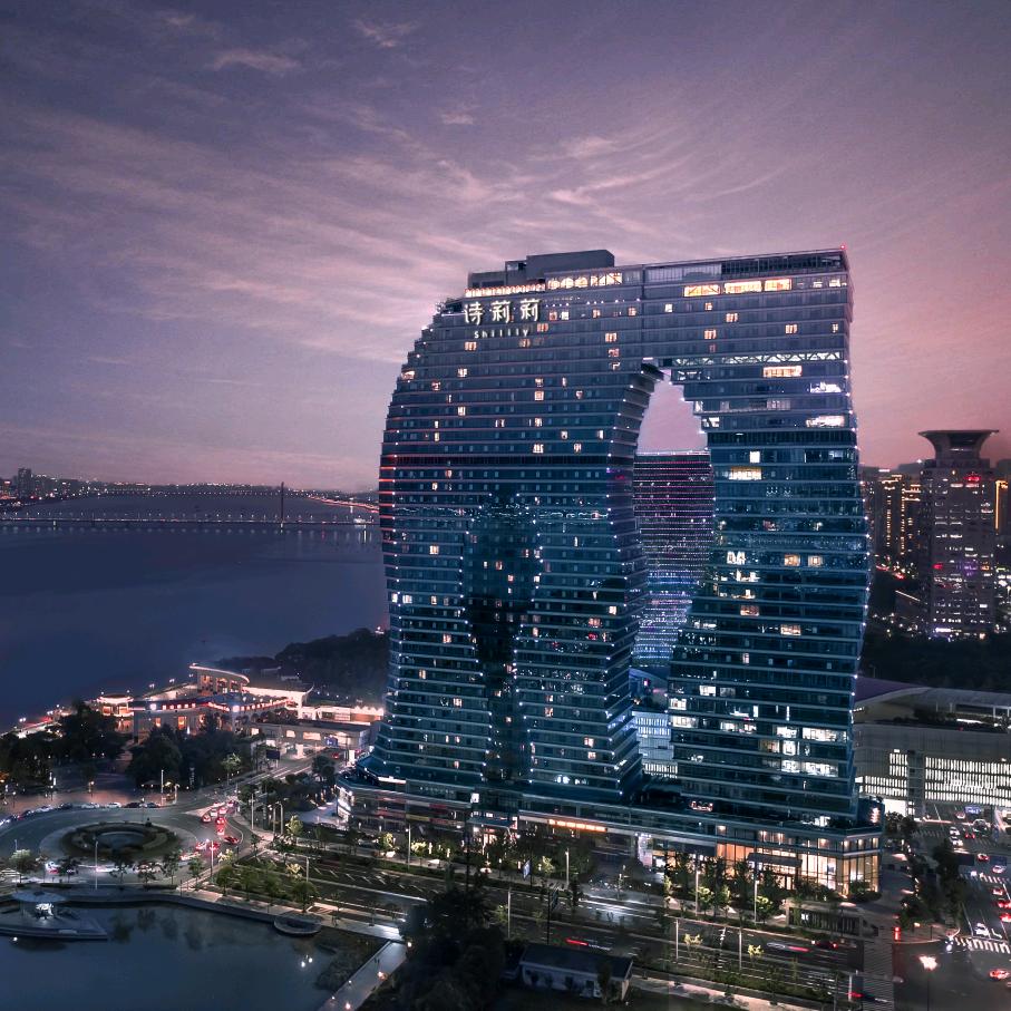 杭州诗莉莉漫戈塔·天池高空江景酒店