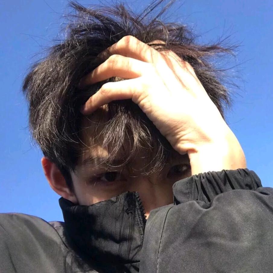 ♛