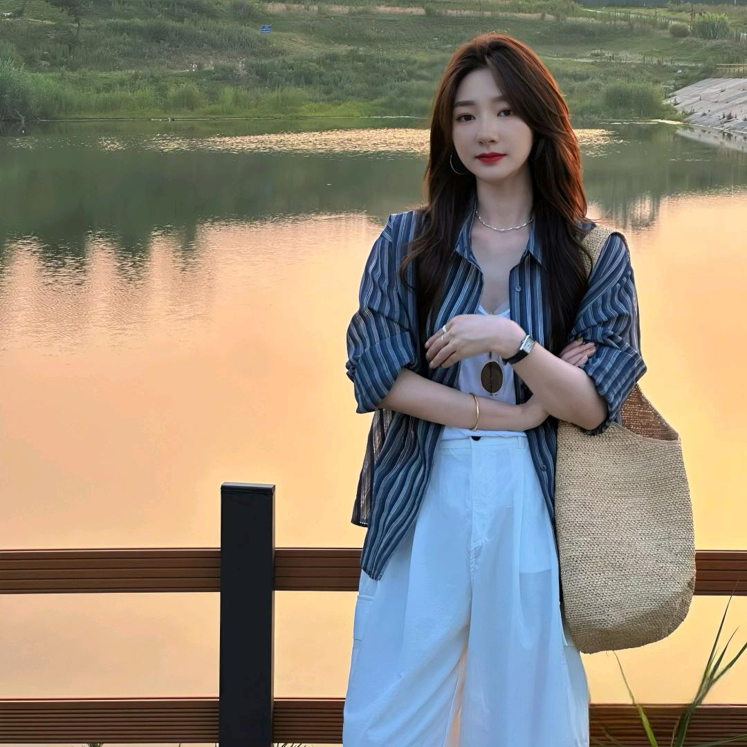 阳光女孩🌞💐