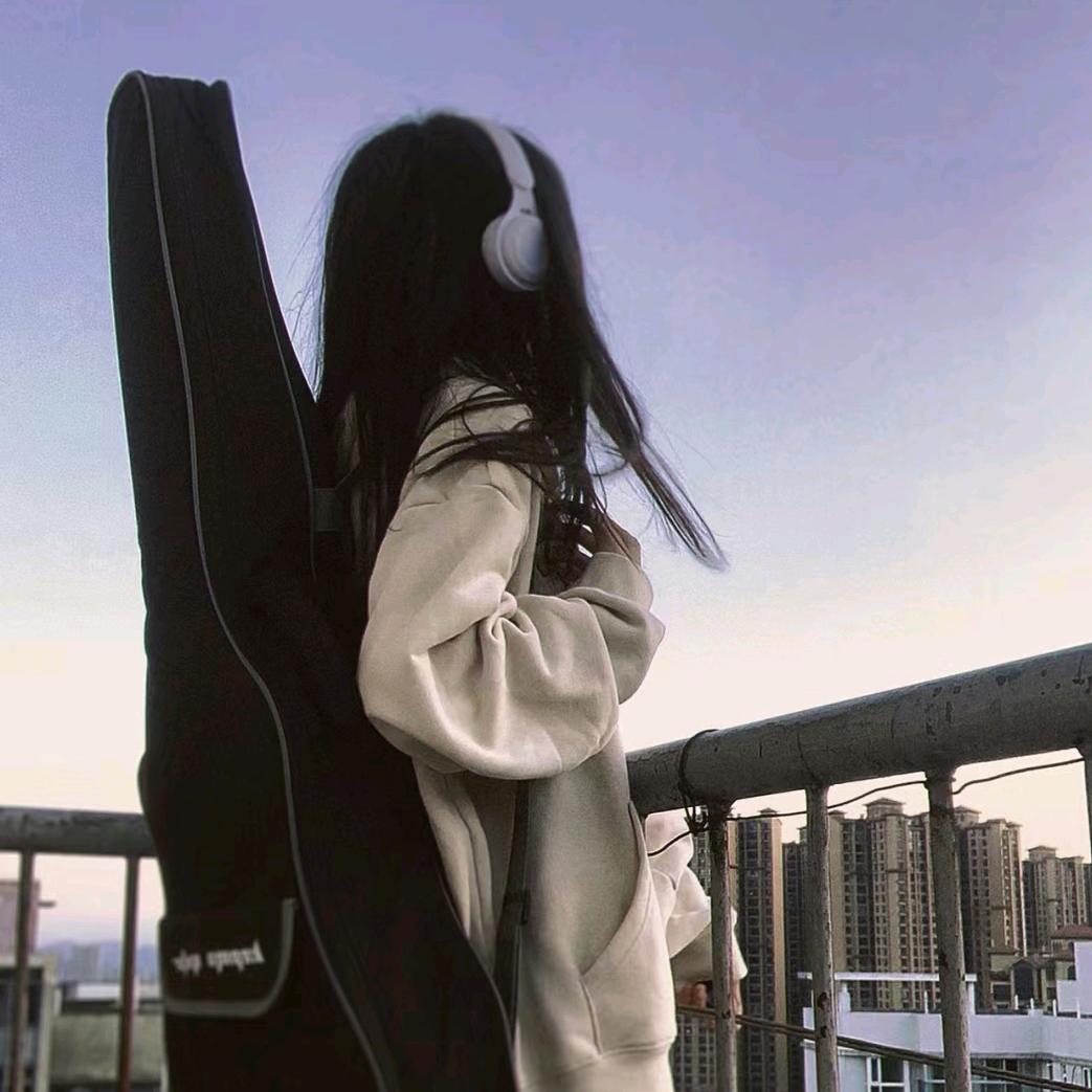 溪 月