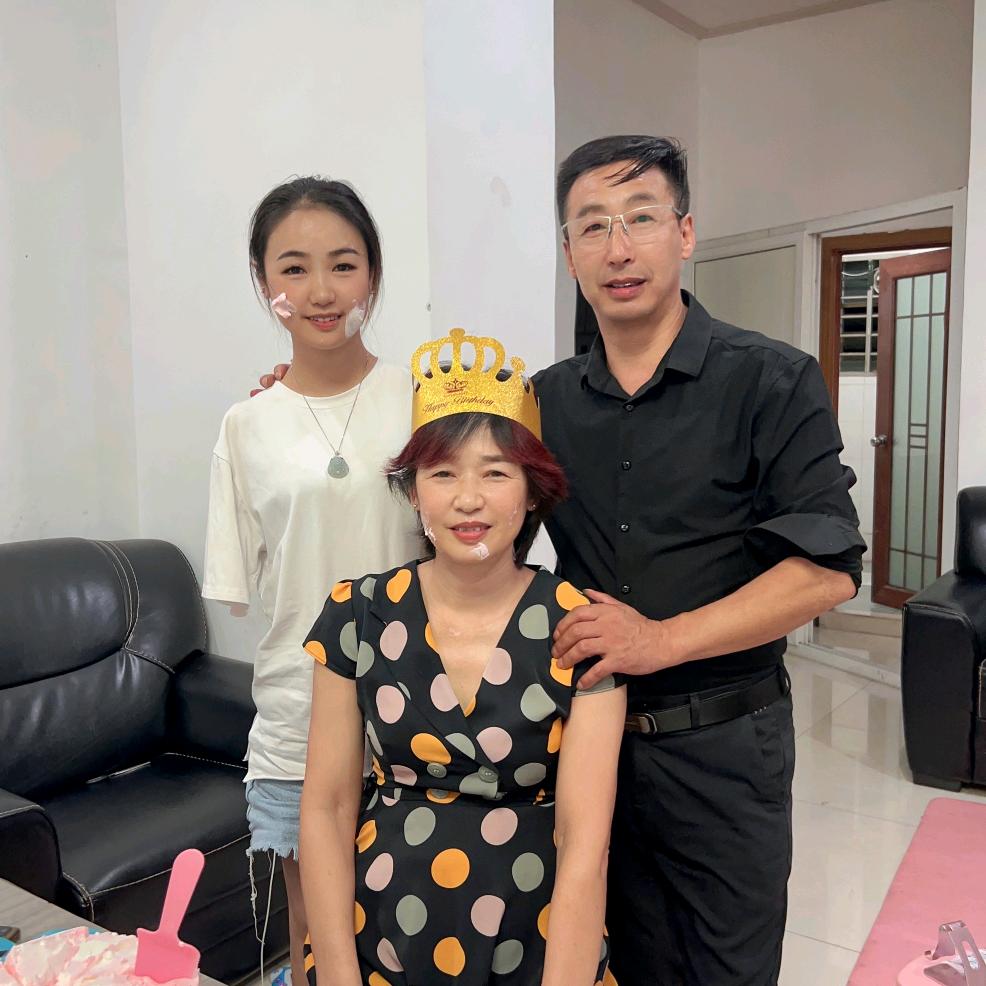 杨佩爸爸