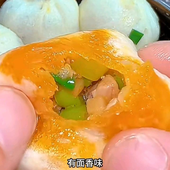 伍家纯老面手工小笼包