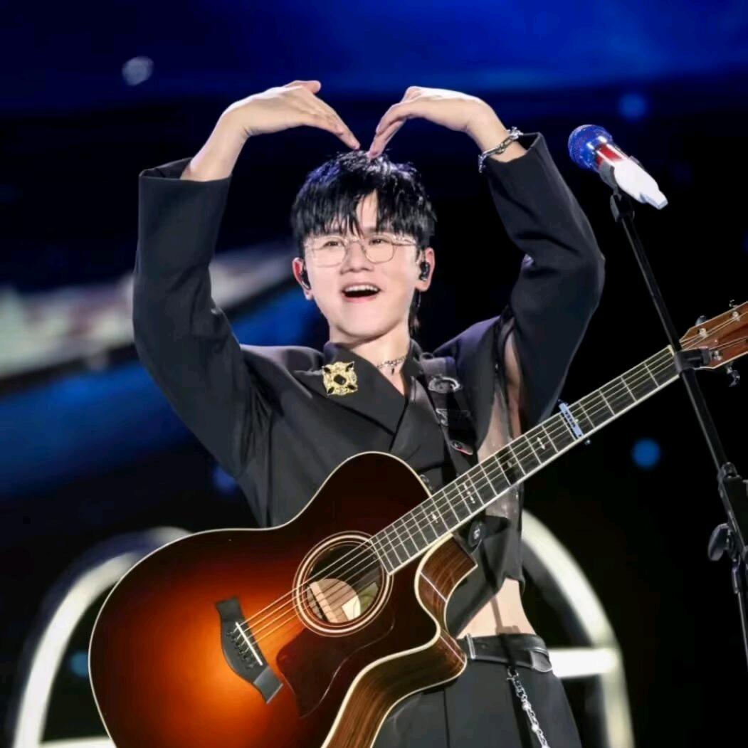 星星永相随（见过杰哥4次啦）