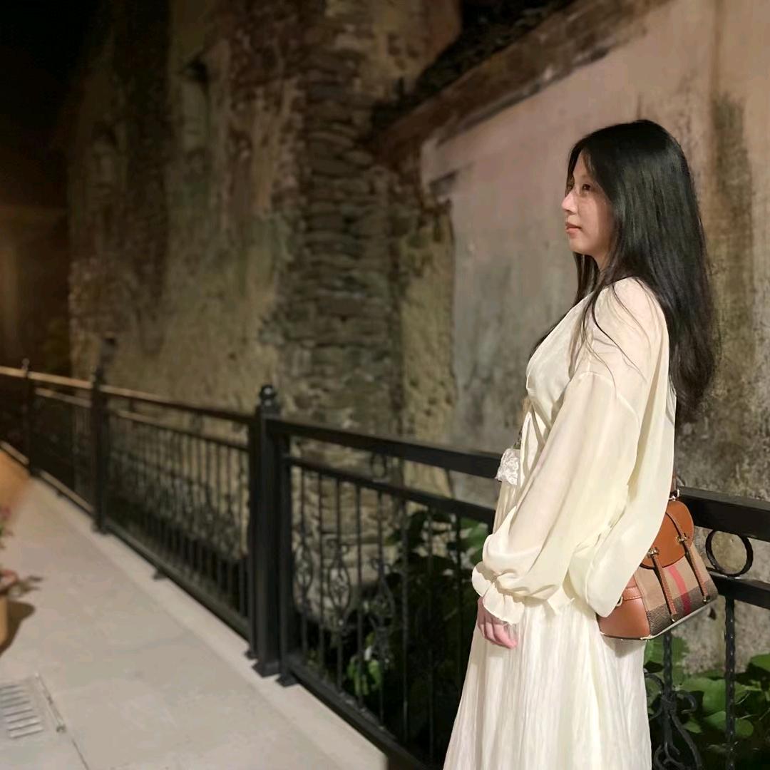 下雨了🌨🌨🌨