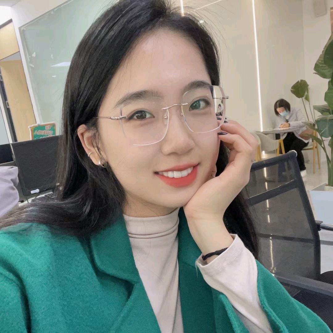 武汉工商熊紫彤