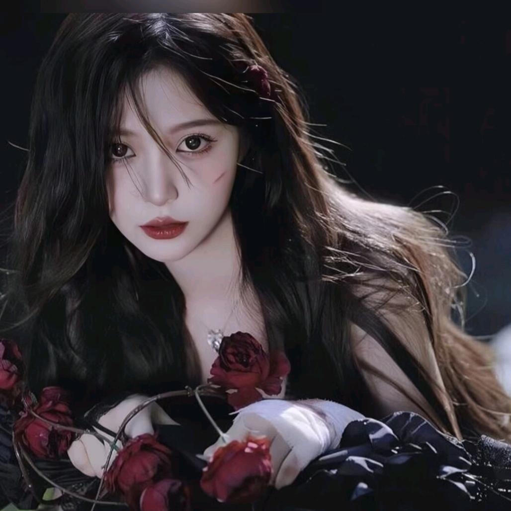 欣欣会坠落🖤✨