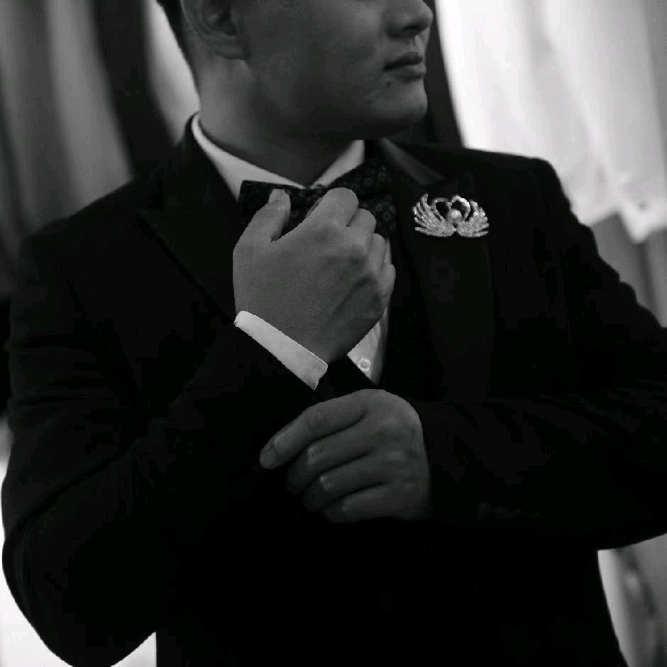 ꧁꫞侯҉☬哥҉꫞꧂