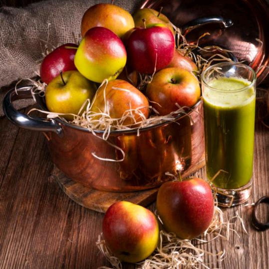 &镇巴百年老街碾子