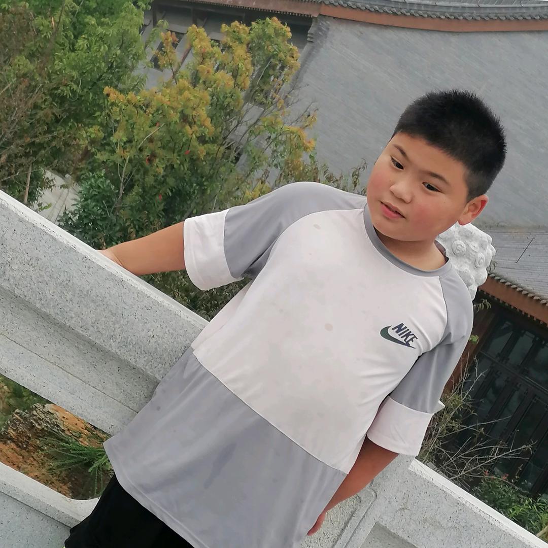 平平安安健健康康