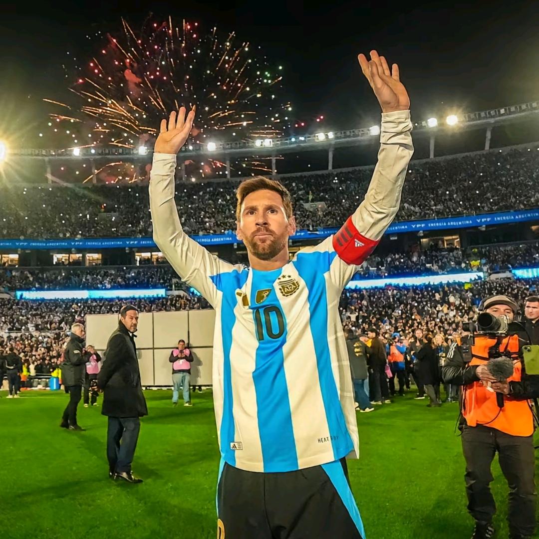 𝙇𝙚𝙤.西 队（𝘾）