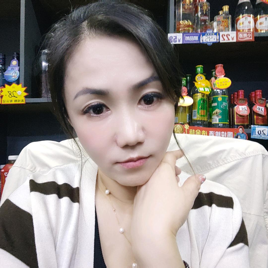 伊人红妆