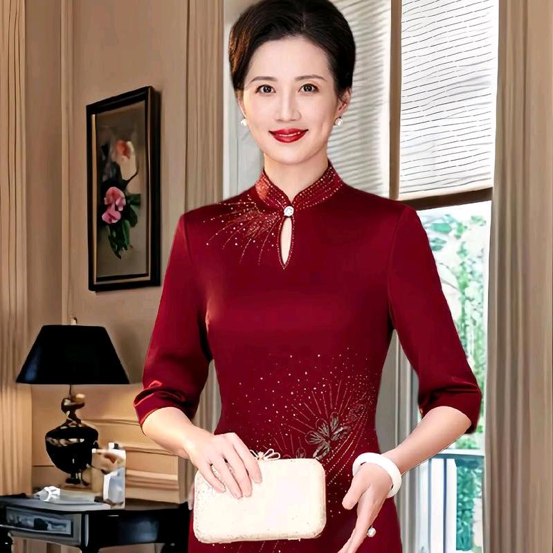 奥莱定制妈妈装