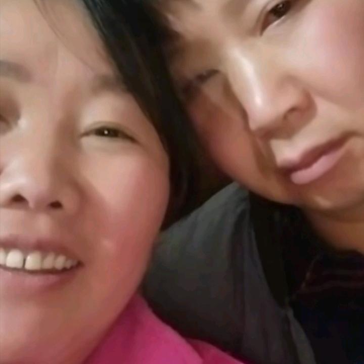 李