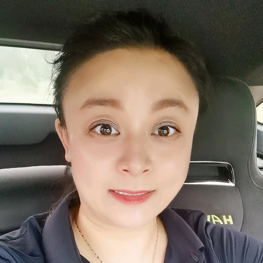 与璐同行书屋