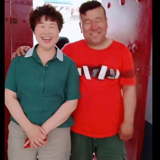 李华二舅“拍”巧妻
