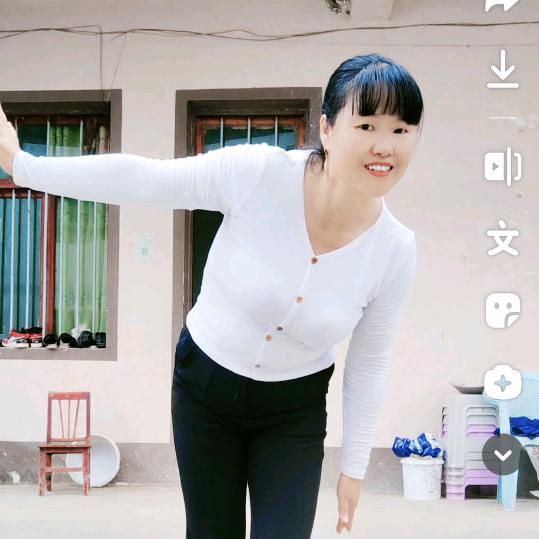 爱跳舞的二妹妹