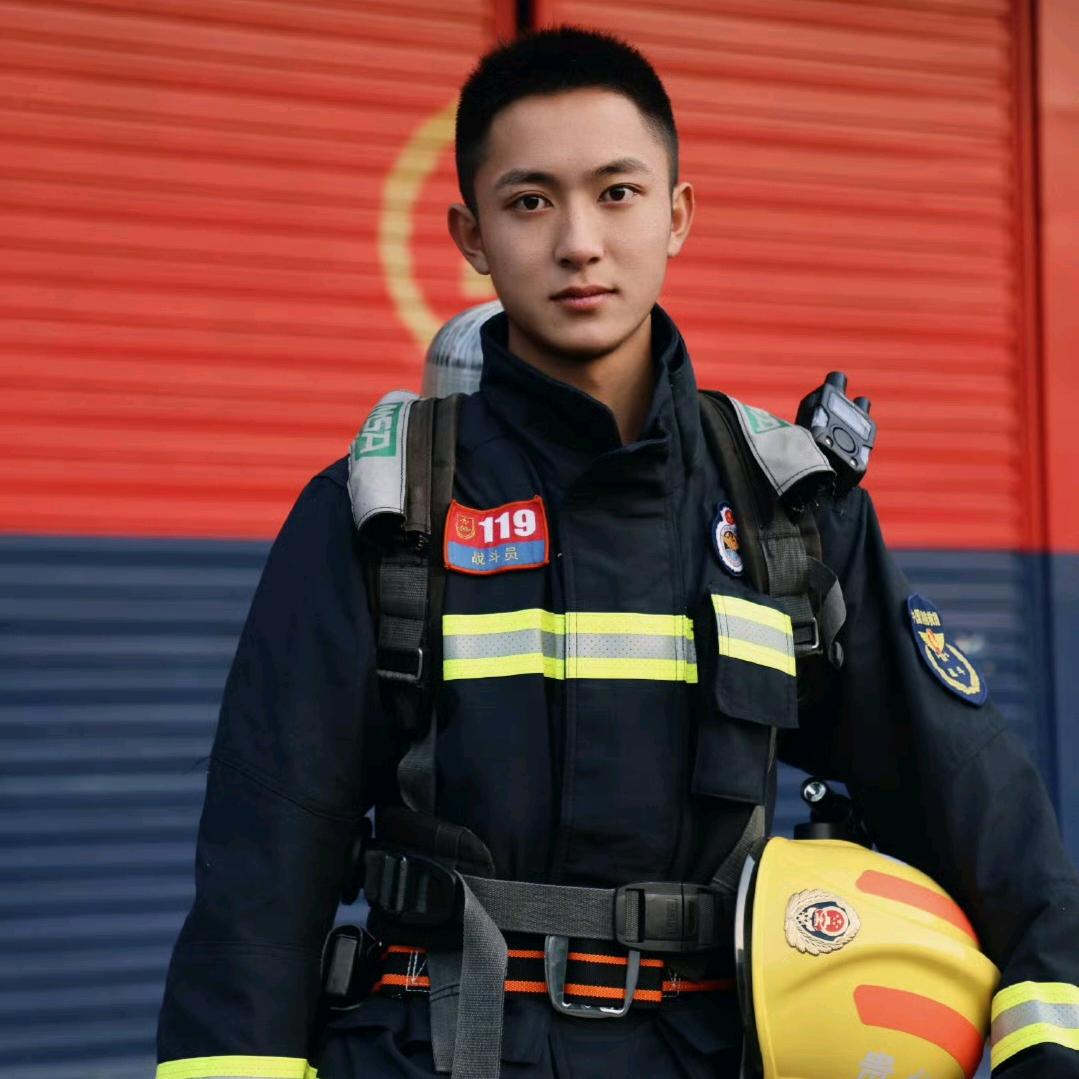 蓝朋友🚒