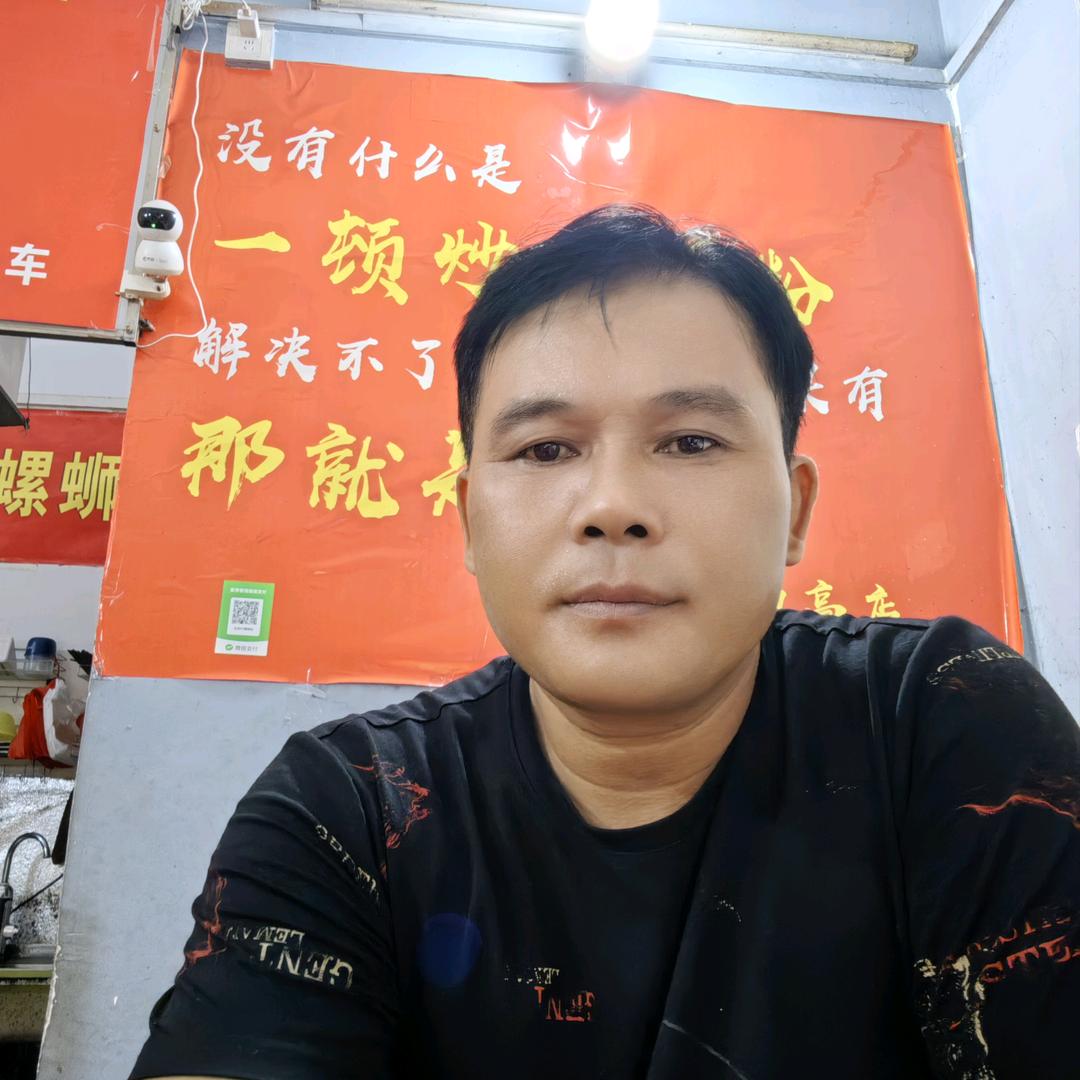 彪哥炒螺蛳粉店（贺街）