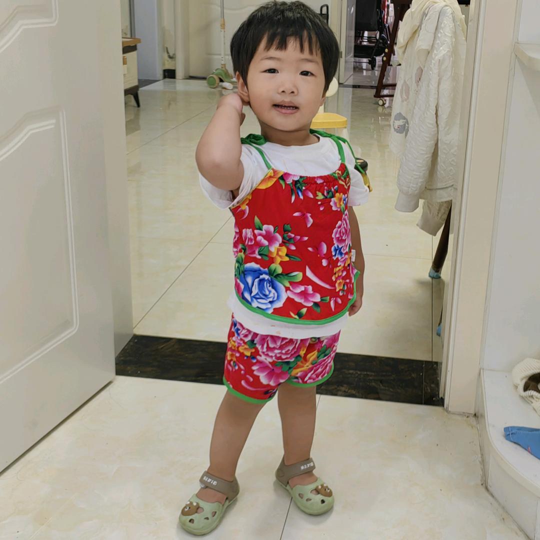 揣揣是穿搭博主