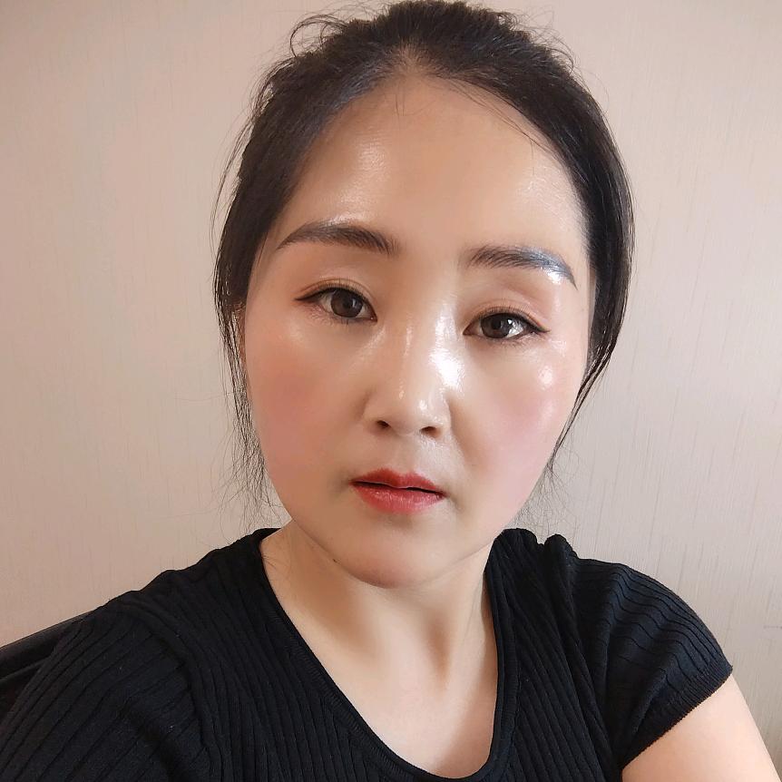 蕊蕊（记录生活）