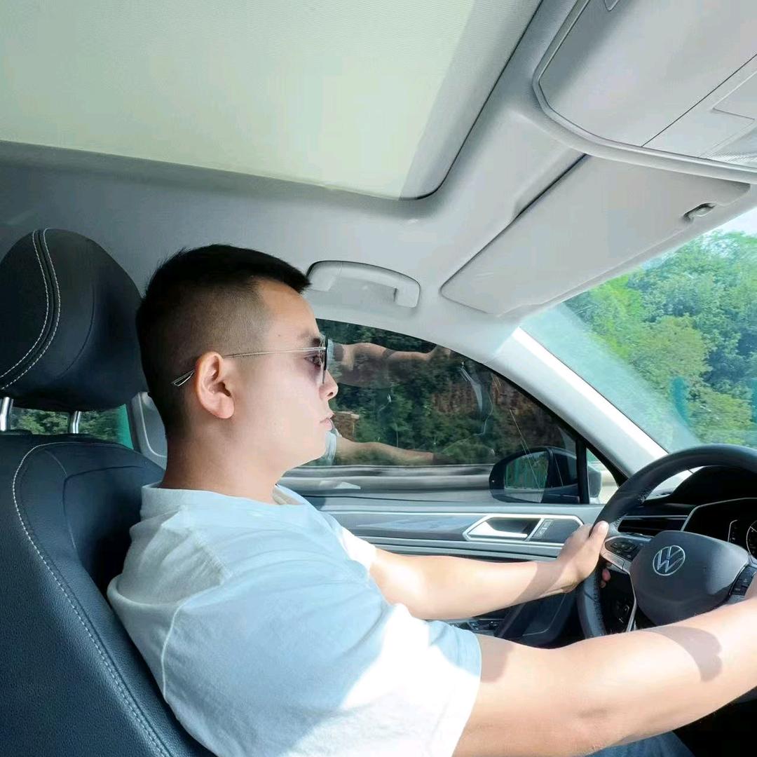 @村支书都夸我帅