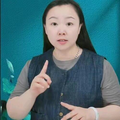 珂珂老师教唱歌