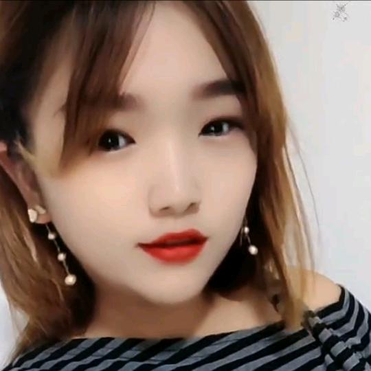: ࿐🦋 小大秦