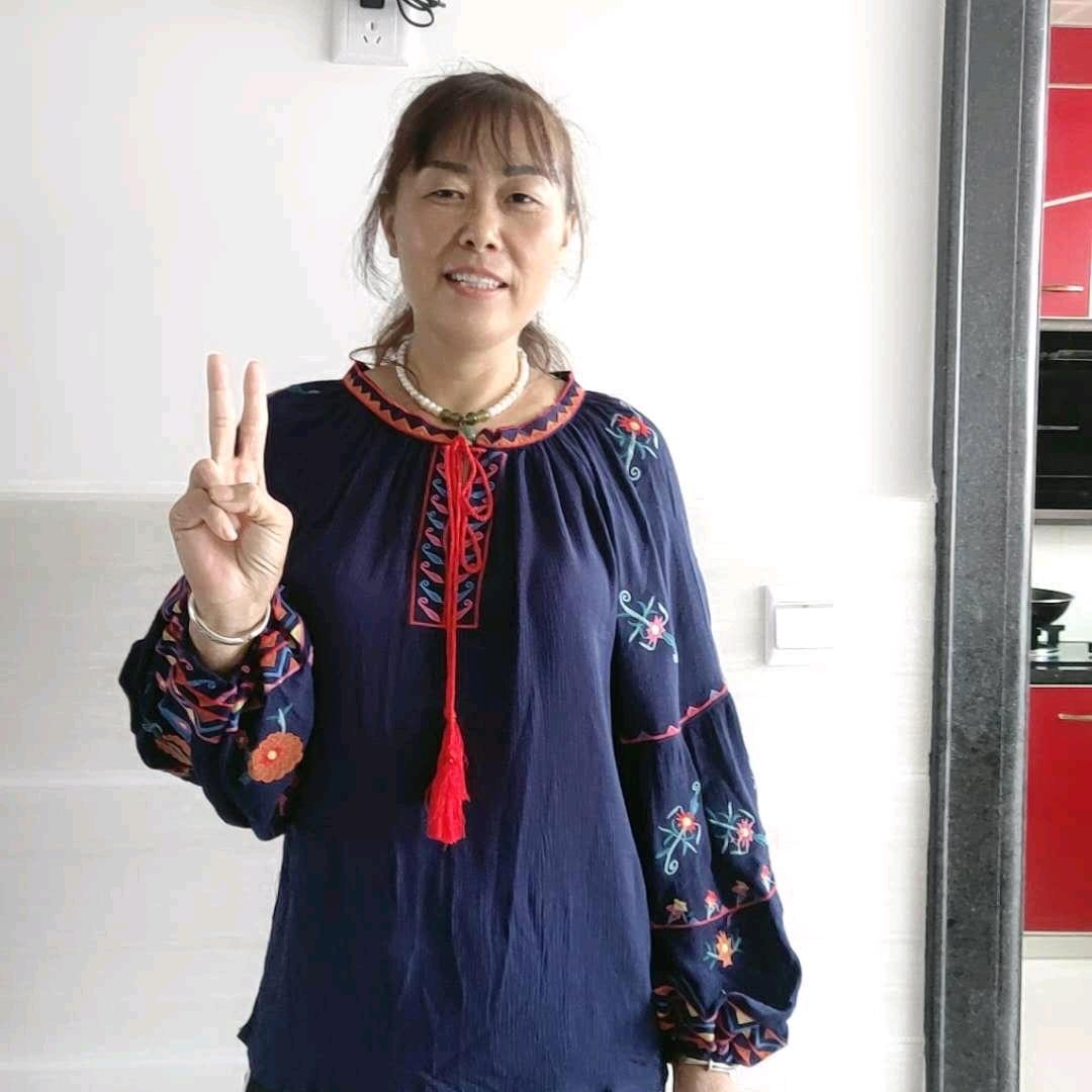 吴菊英