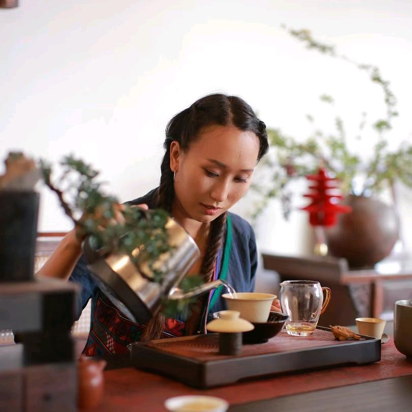 美依的茶说