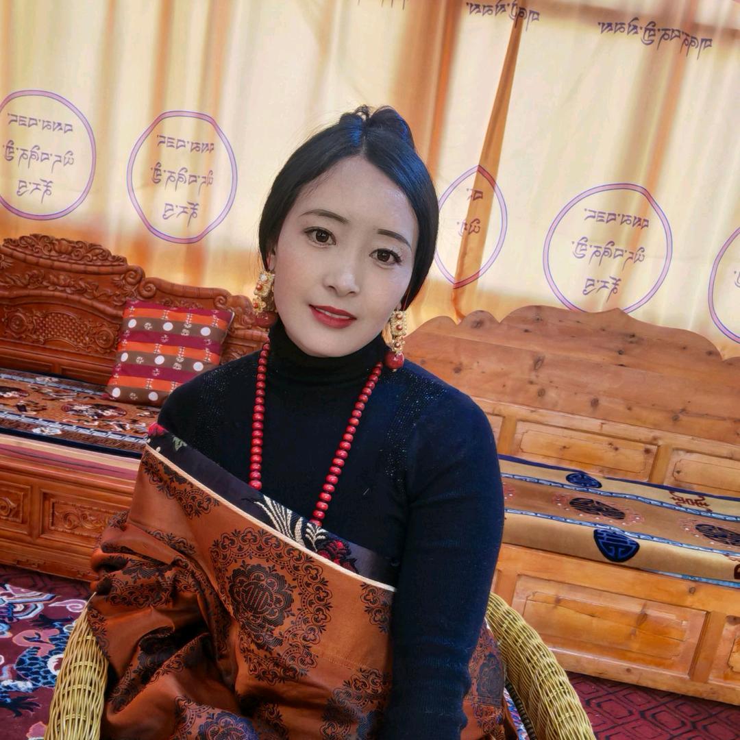 嘉绒姑娘🌿