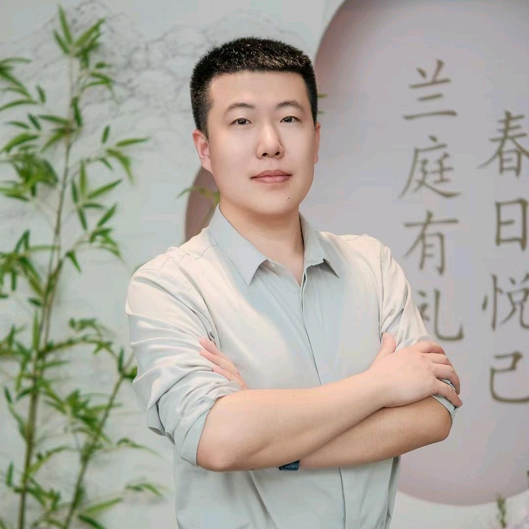 满世 碧水兰庭 薛宇天