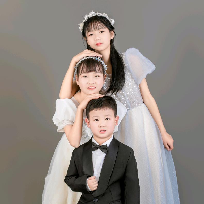 新野县紫荆花装饰工程有限公司