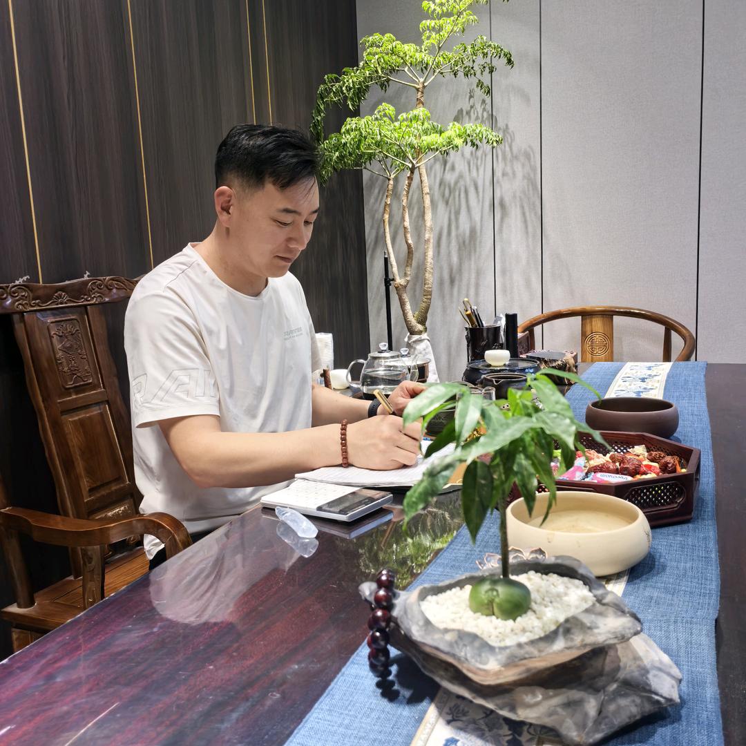 包头做装修的王工