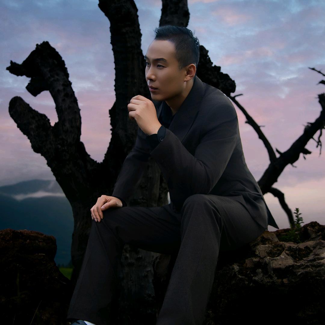 安安婚纱礼服摄影