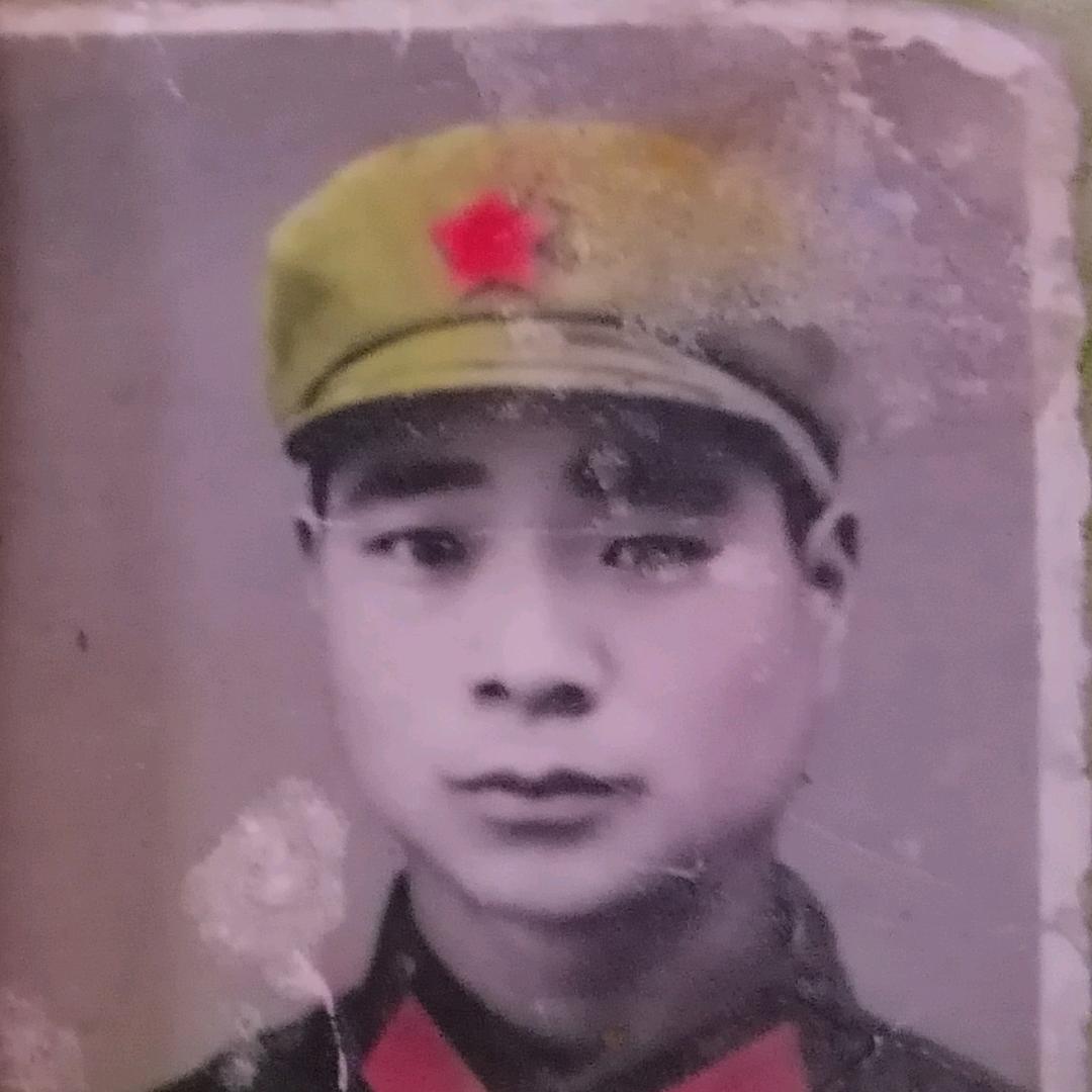 丑启朋