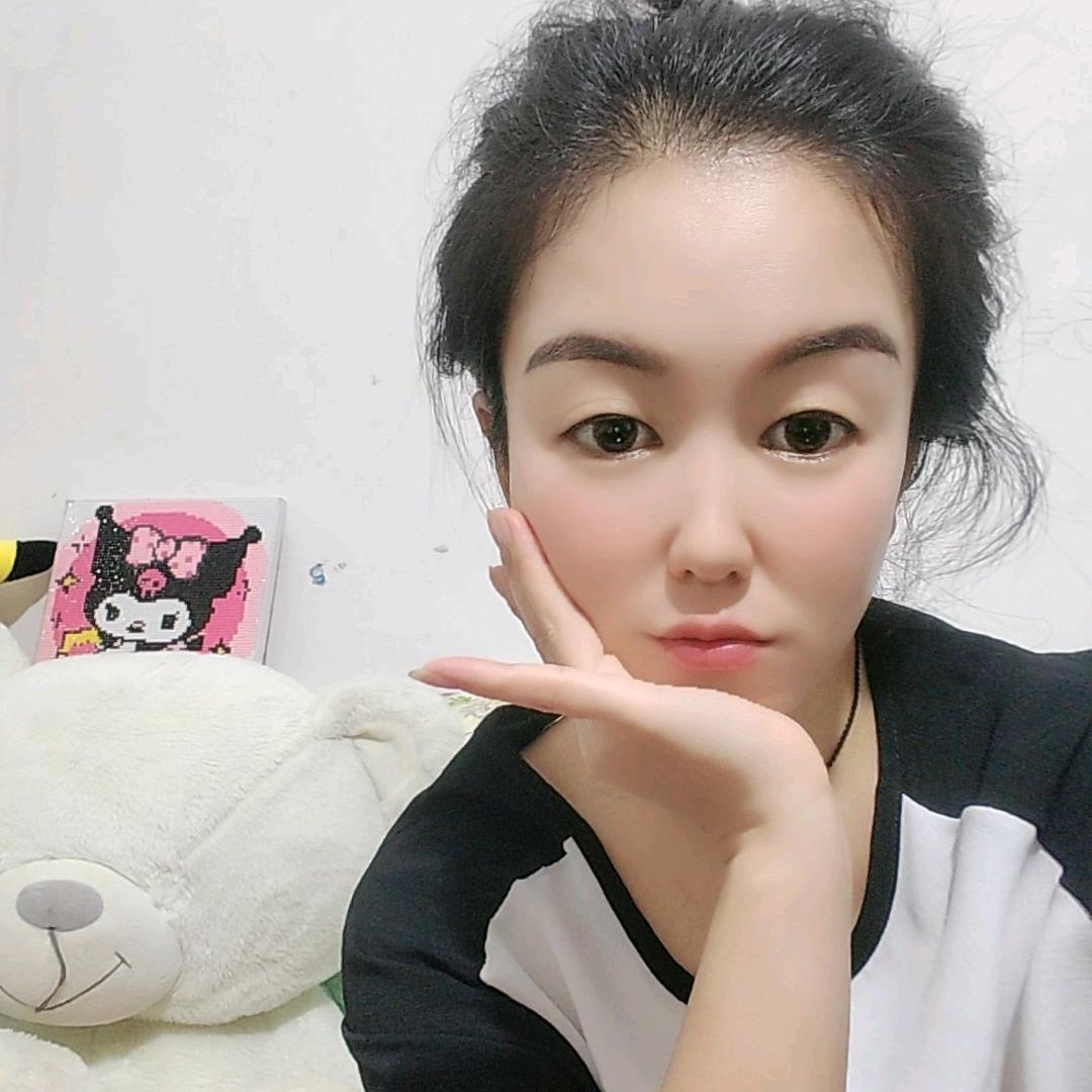 艳💄️💋️子     （拒绝连赞）