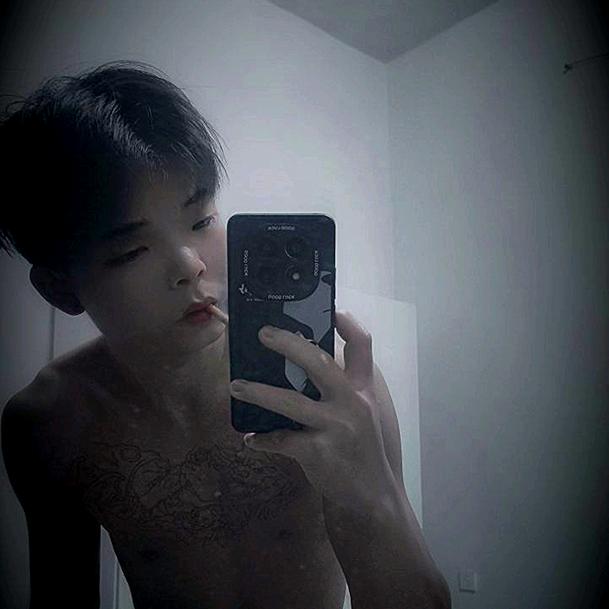 w小林