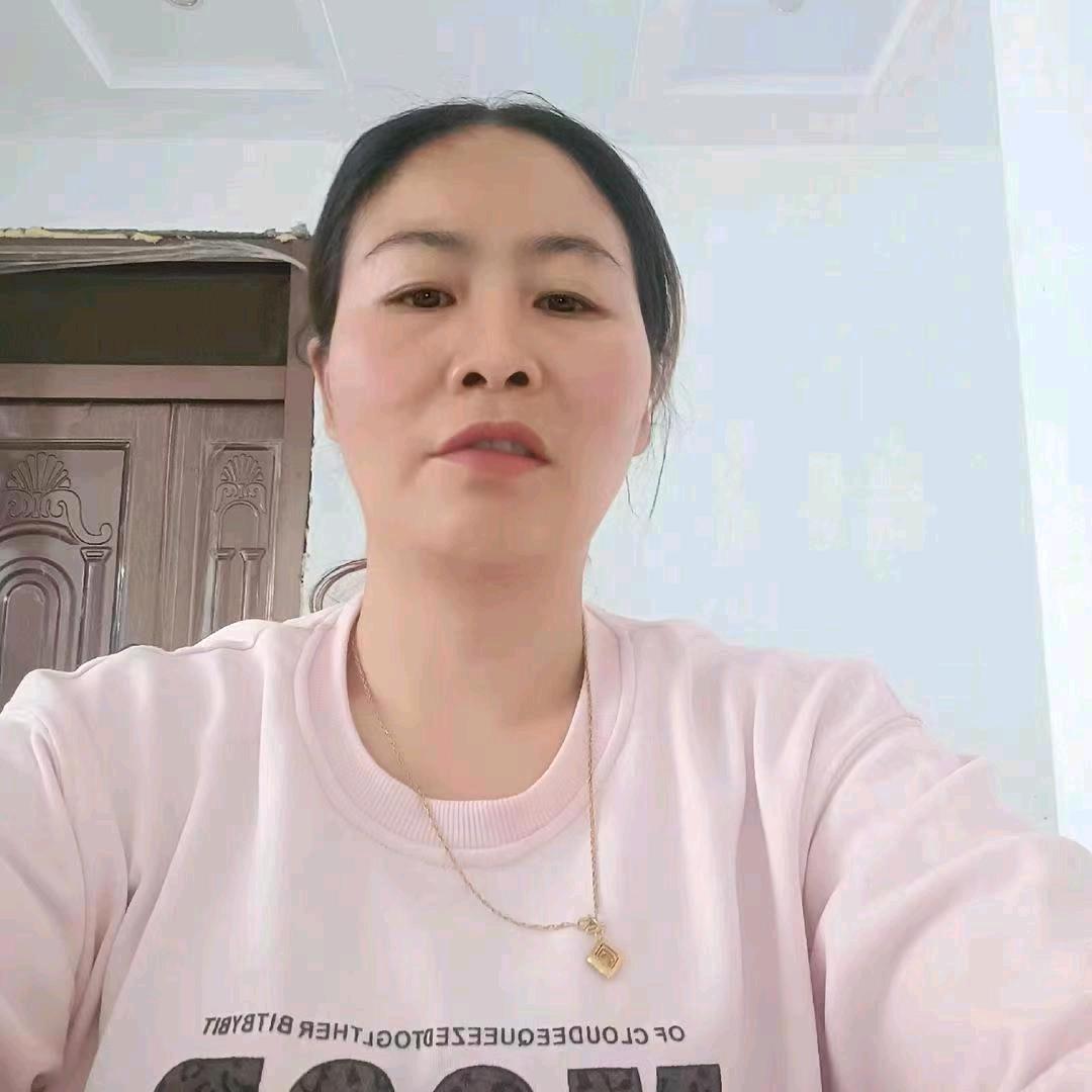 安龙六妹