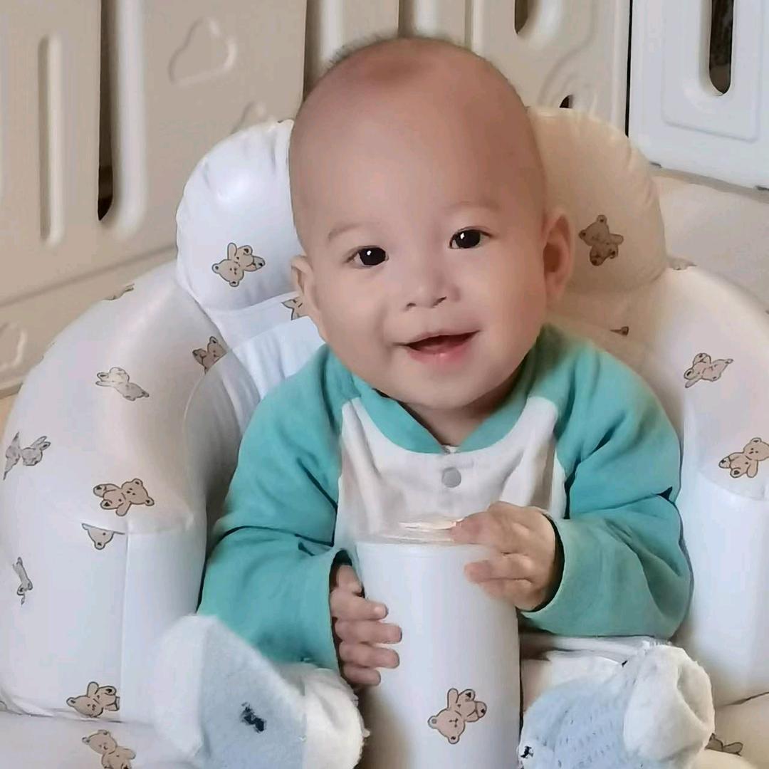 圆圆麻麻👧