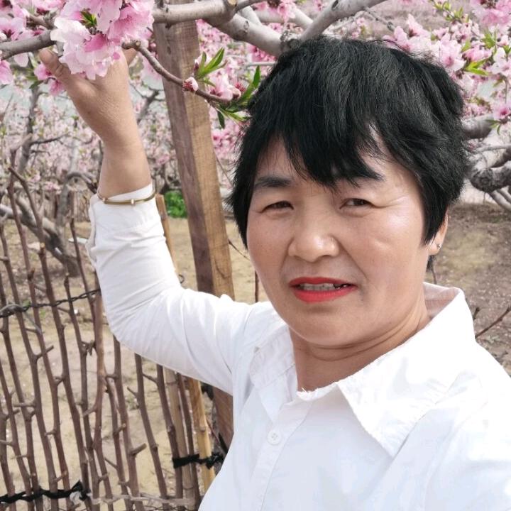 三个孩子的单身妈妈