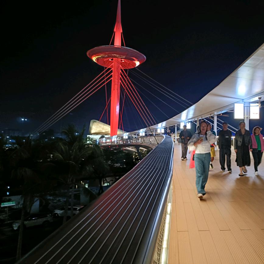 孩儿他爹来看孩儿他妈