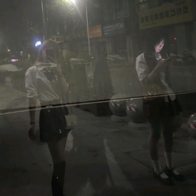 是小陈吖