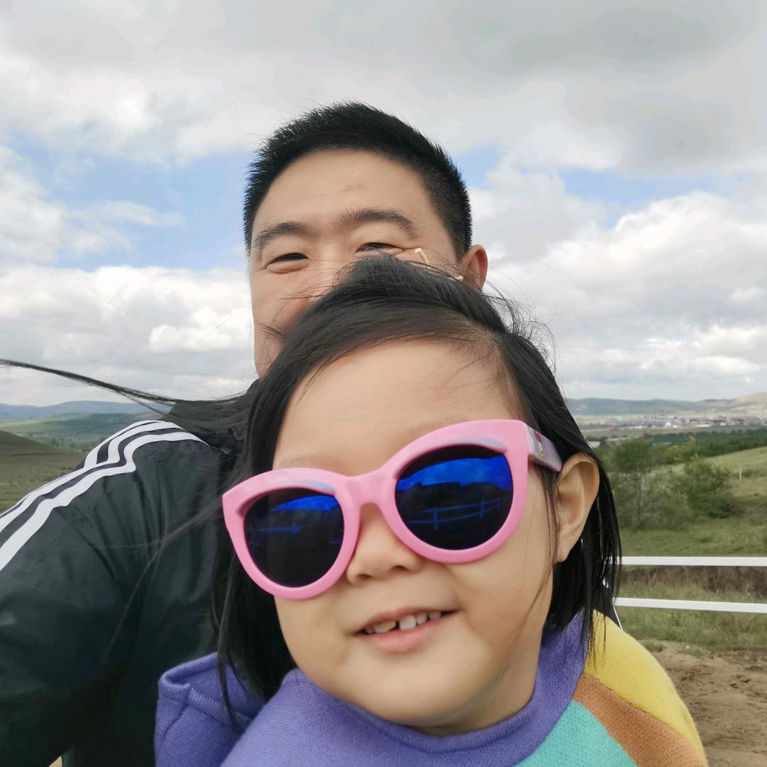 @朋朋（中年男人的快乐）