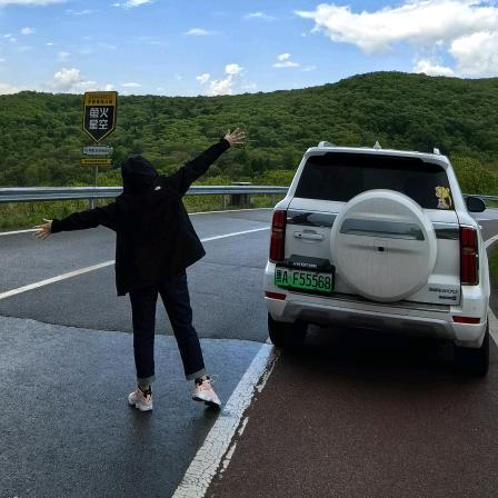 开坦克的💓小琳琳💓