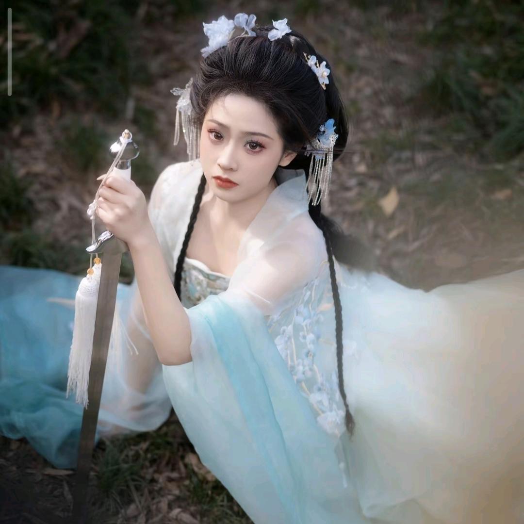 宝宝龙申花爱老婆们（除了大胖龙「是老妇女