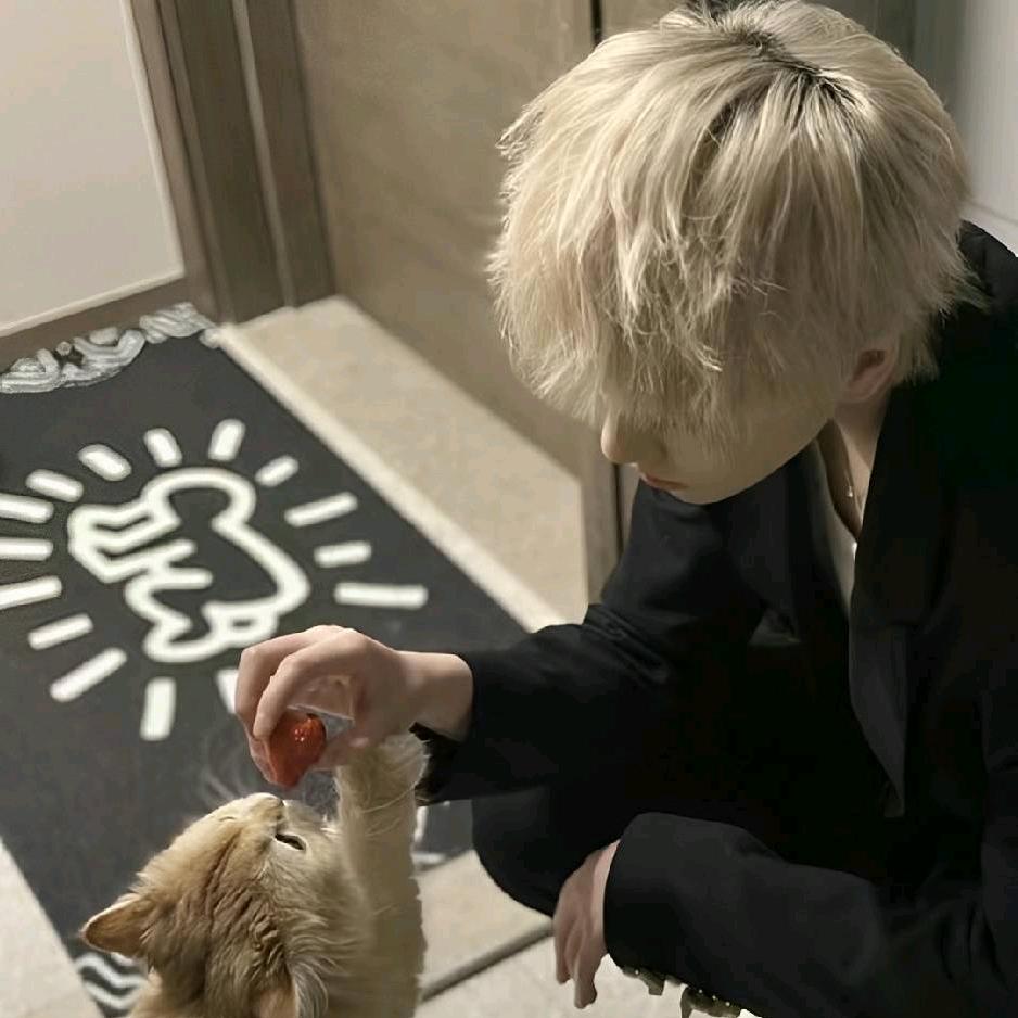 小亿