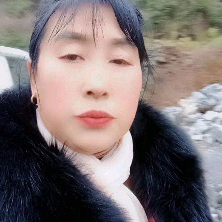 开心快乐。